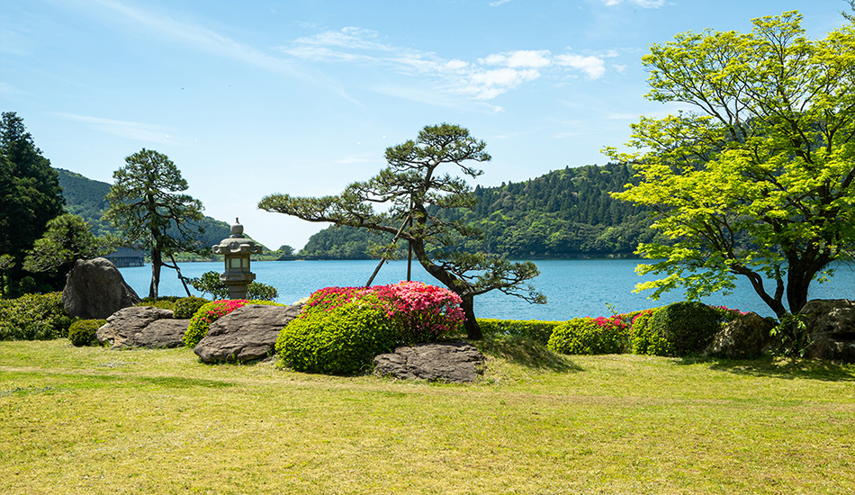 東園 日本庭園